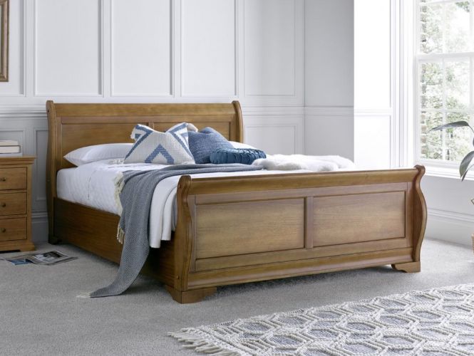 oak modern sleigh bed